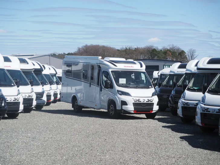 Fahrzeugbild Dethleffs Globebus Camp T4 Active, Assistenzpaket, uvm. #3