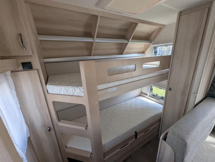 Fahrzeugbild Hobby De Luxe 540 KMFe IC-Line #17