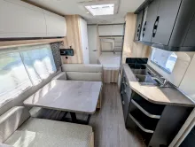 Fahrzeugbild Hobby De Luxe 540 KMFe IC-Line --> Sie sparen 4.348,- #6