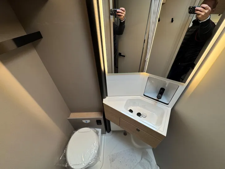 Fahrzeugbild Bürstner Campeo TD 690 G Sofort Verfügbar! #9