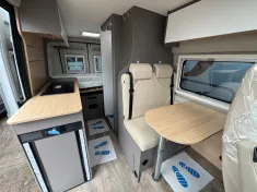 Bild 6 LMC Innovan 603 Sondermodell 70 Jahre!