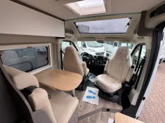 Bild 9 LMC Innovan 603 Sondermodell 70 Jahre!