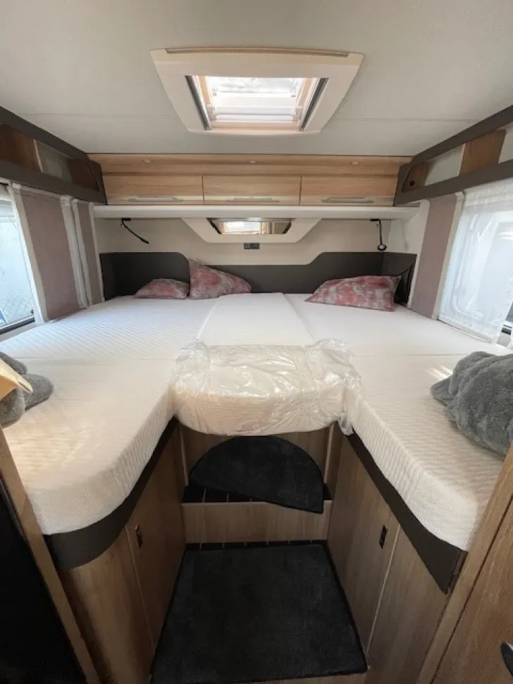 Fahrzeugbild Knaus Sky TI 650 MEG #9