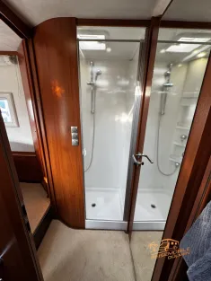 Bild 19 Concorde Carver 821 M Hubstütze Gastank Leder
