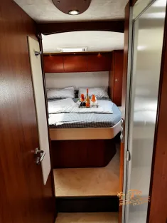 Bild 26 Concorde Carver 821 M Hubstütze Gastank Leder
