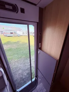 Bild 20 LMC Tourer Lift H 730 G beschädigt/HÄNDLER UND GEWERBE