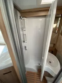 Fahrzeugbild Laika Ecovip H 2109 #10