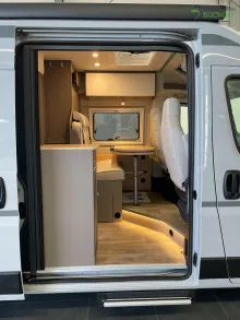 Fahrzeugbild LMC Innovan 600 #8