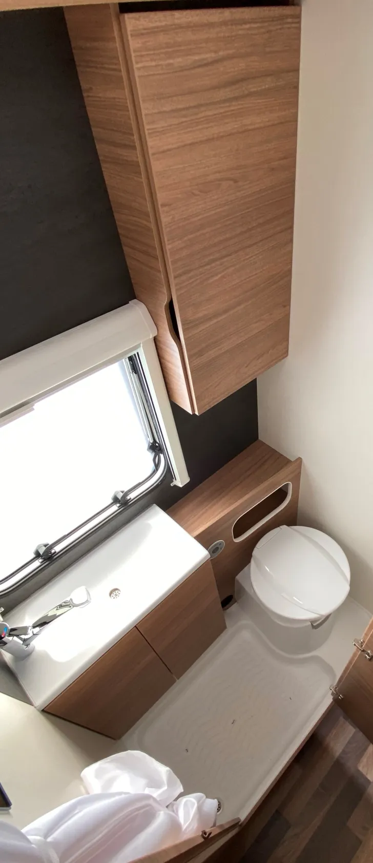 Fahrzeugbild Weinsberg CaraOne 390 PUH Abverkaufspreis #17