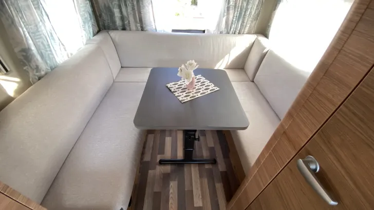 Fahrzeugbild Weinsberg CaraOne 390 PUH Abverkaufspreis #8