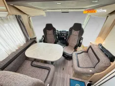 Bild 10 Knaus Sky i 700 LEG