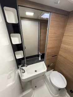 Bild 31 Knaus VAN I 650 MEG *Dachklima*TV-Paket*Markise*