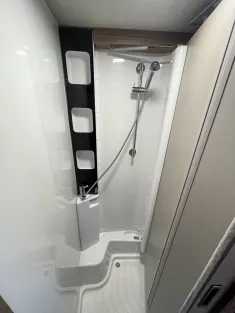 Bild 32 Knaus VAN I 650 MEG *Dachklima*TV-Paket*Markise*