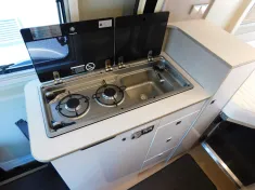 Bild 13 Bürstner Delfin Limited C 621 ---EINZIGARTIG---Schlafdach
