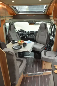 Bild 9 Knaus SKY TI 650 MEG