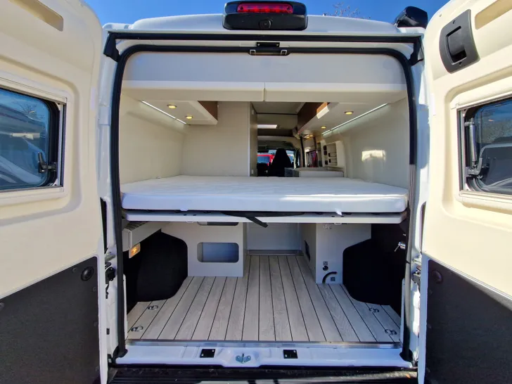 Fahrzeugbild Westfalia Columbus 600 D 140 PS Automatik Automatik*Solar #12
