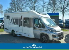 Bild 1 Carado T448 pro+ *5.Sitzpl.*Hubbett*Heckstützen*