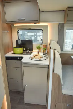 Bild 14 Carado T448 pro+ *Hubbett*Combi-6E*TV-Paket*