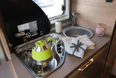 Bild 10 Weinsberg CaraCompact Suite 640 MEG EDITION [PEPPER] Hot Pepper & Licht-Sicht-Paket