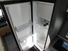 Fahrzeugbild Hobby Maxia 495 UL 1800kg, Bettverbreiterung + Polster #11