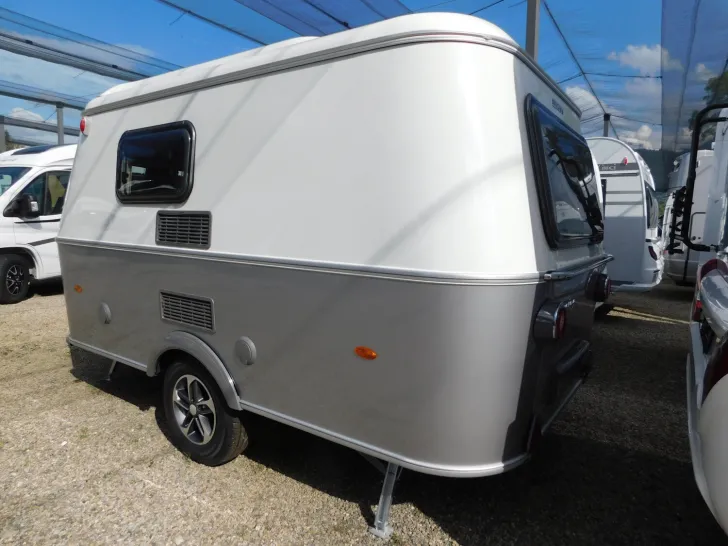 Fahrzeugbild Hymer Eriba Eriba Touring 310 Auflastung, Glattbelch, Chrom, #5