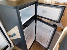 Bild 13 Sunlight Adventure T 67S Navi+RFK, Radträger, Hubbett