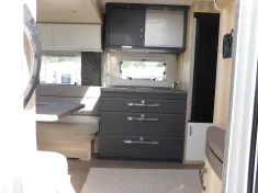 Bild 6 Hobby De Luxe 515 UHK 2000Kg,Alu,Mikrowelle,Teppich...