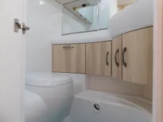 Bild 20 Hobby De Luxe 515 UHK 2000Kg,Alu,Mikrowelle,Teppich...