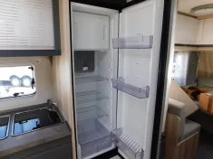 Bild 21 Hobby De Luxe 515 UHK 2000Kg,Alu,Mikrowelle,Teppich...