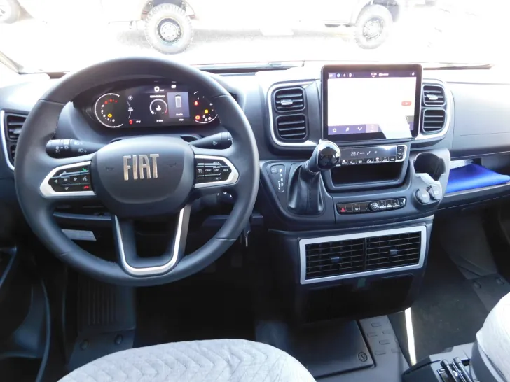 Fahrzeugbild Dethleffs Globetrail 600 DS Fiat 8G-Autom,Digitalpkt,Klima #7