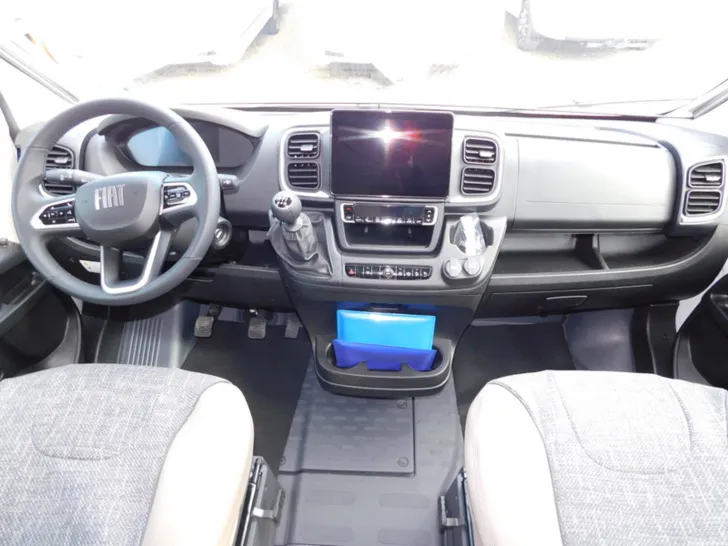 Fahrzeugbild Dethleffs Globetrail 600 DS Fiat Digital-Pkt, Aufstelldach #4