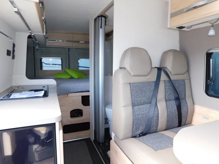 Fahrzeugbild Dethleffs Globetrail 600 DS Fiat Digital-Pkt, Aufstelldach #6