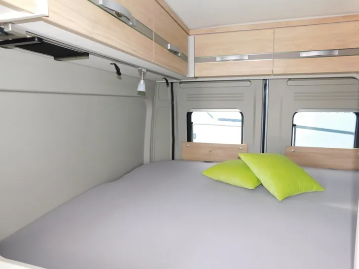 Fahrzeugbild Dethleffs Globetrail 600 DS Fiat Digital-Pkt, Aufstelldach #12