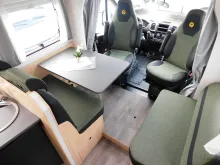 Fahrzeugbild Sunlight T 67 Citroen #12