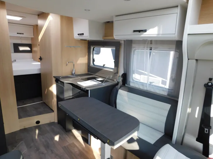 Fahrzeugbild Sunlight Adventure T 69LC Fiat #6