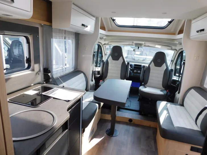 Fahrzeugbild Sunlight Adventure T 69LC Fiat #8