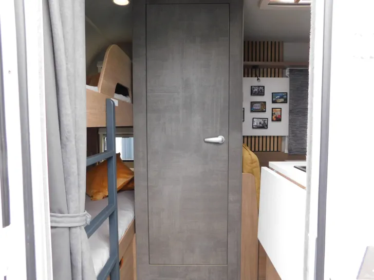 Fahrzeugbild Tabbert Senara 460 DMK 2.3 Auflastung, WaterGel Matratze #6