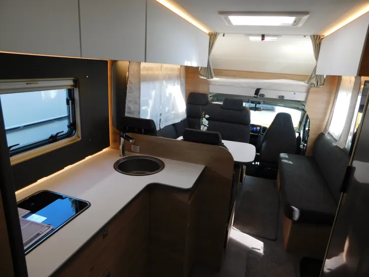 Fahrzeugbild Dethleffs XL A 7872-2 32-Zoll-TV, Radträger, SAT-Anlage #8