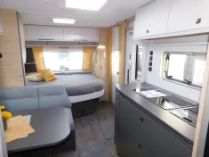 Bild 8 Fendt Apero 560 SKM