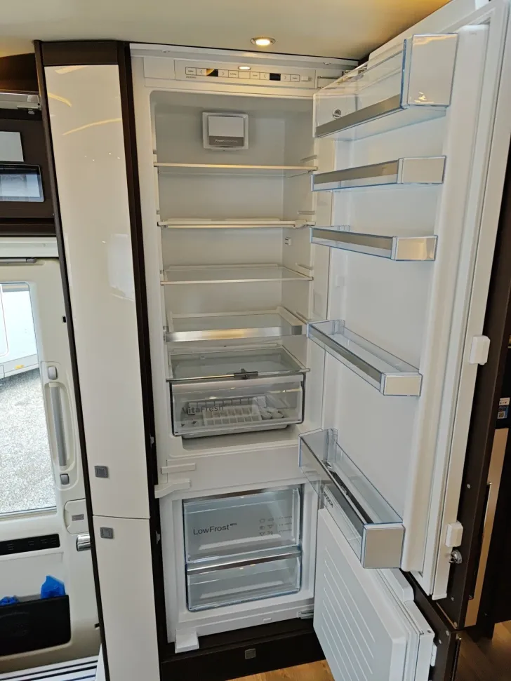 Fahrzeugbild Morelo Grand Empire 120 GSO Slide Out #13