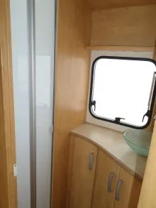 Fahrzeugbild Caravelair Antares 546 Luxe Nr. 17 - Etagenb., DB, RSG #25