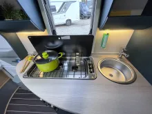 Fahrzeugbild Knaus Sport & Fun 480 QL Motorradhalter #16