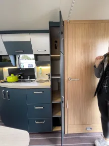 Fahrzeugbild Knaus Sport & Fun 480 QL Motorradhalter #23