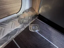 Fahrzeugbild Knaus Sport & Fun 480 QL Motorradhalter #25