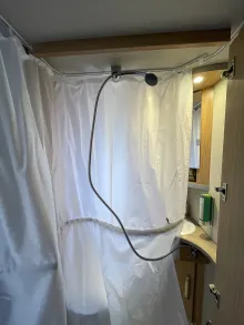 Fahrzeugbild Knaus Sport & Fun 480 QL Motorradhalter #33