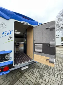 Fahrzeugbild Knaus Sport & Fun 480 QL Motorradhalter #36