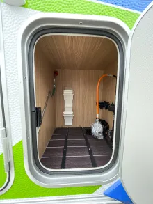 Fahrzeugbild Knaus Sport & Fun 480 QL Motorradhalter #38