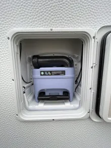 Fahrzeugbild Knaus Sport & Fun 480 QL Motorradhalter #40