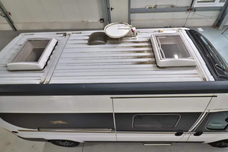 Fahrzeugbild Laika Ecovip 600 / 1.Hand/Festbett / 9-Gang Automatik #6
