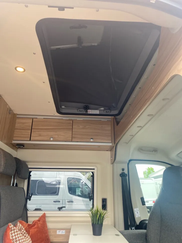 Fahrzeugbild Hymer Ayers Rock Fiat Schlafdach,Automatik,D-Heizung #18